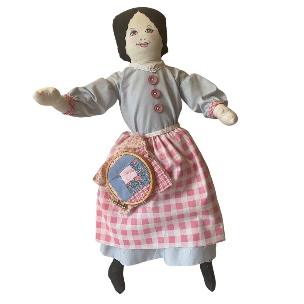 Vintage handmade quilter rag doll pink‎ gingham apron lace embroidery hoop 20"